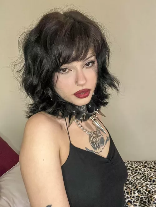 I didn't want to smile but I still feel kinda cute here lol