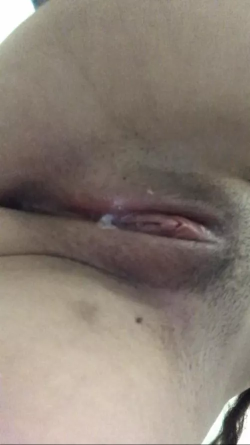 I need someone to lick me ?