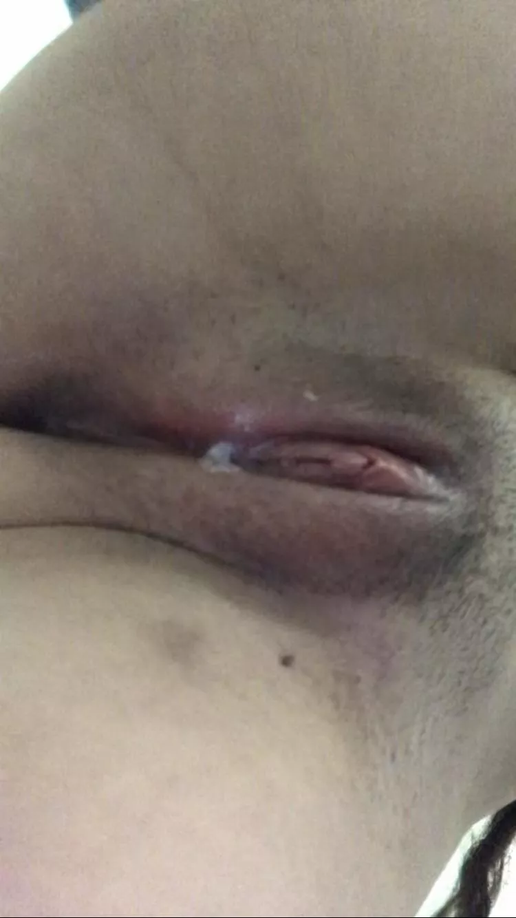 I need someone to lick me ?