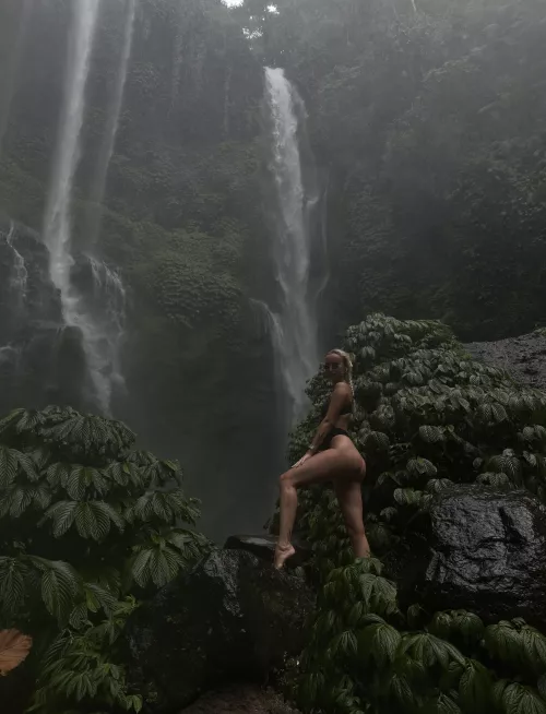 I've never had sex with such a wonderful view