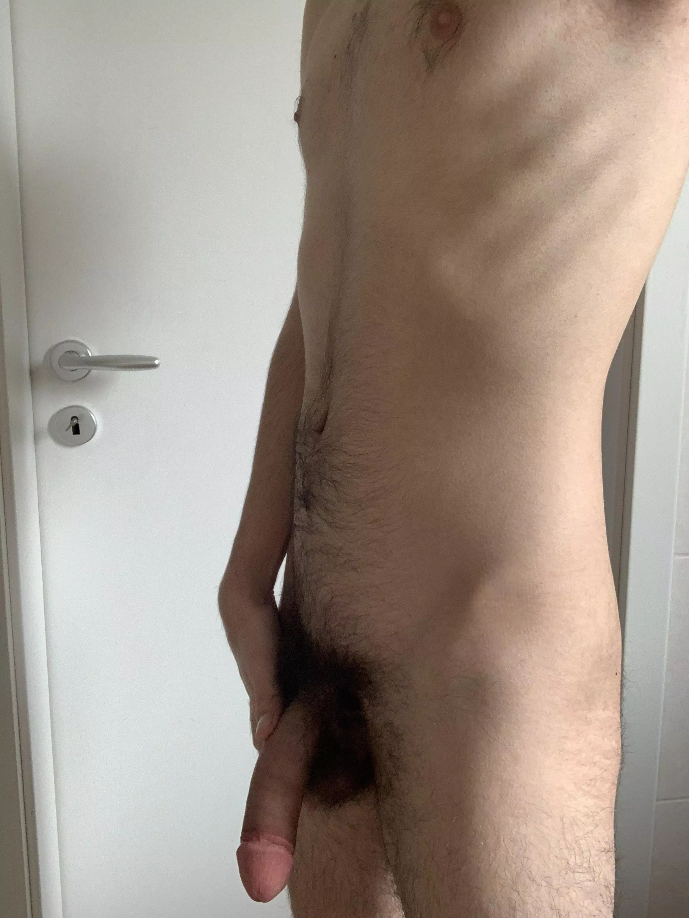 Let's go to the bathroom