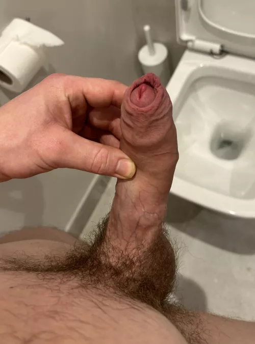 Like him in his hood ?