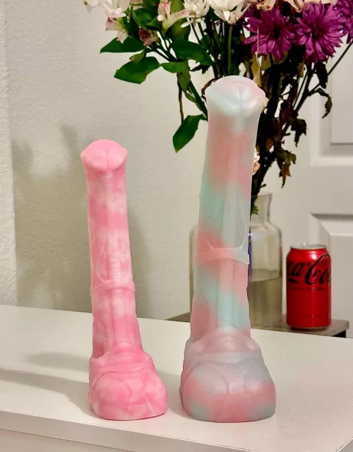 Mini vs. Small Vector 💖 (ft. Coke can that I used as size reference earlier, plz ignore 🤣)