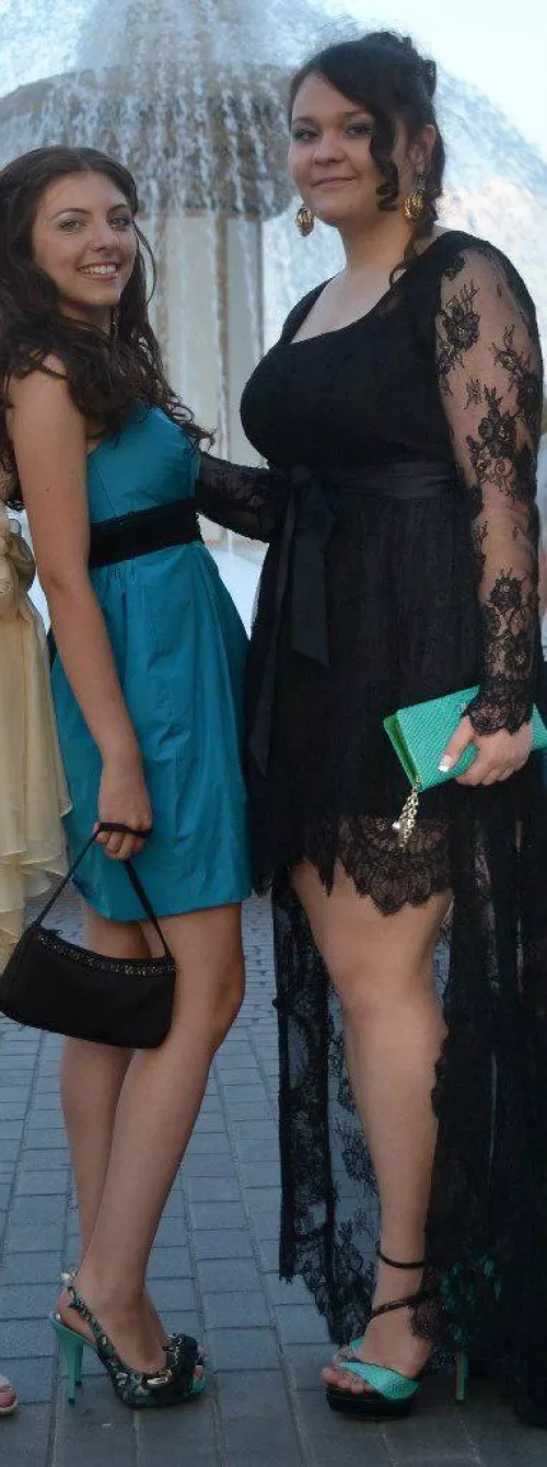 My ex (on the right) with her friend