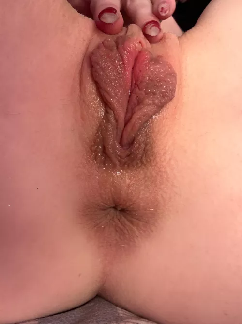 my pussy and your tongue are going on a date