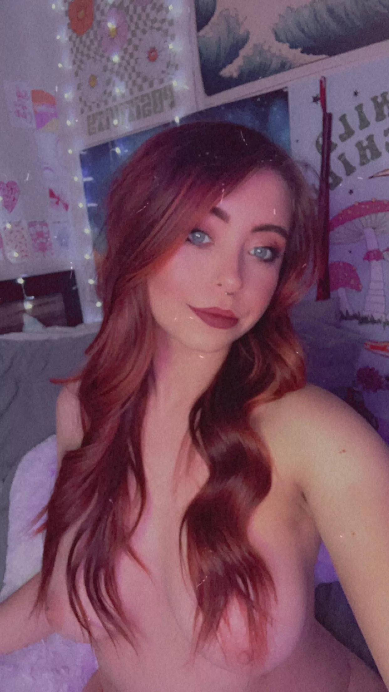 Online, fuck machine is waiting 💜 www.chaturbate.com/stacycakesxo