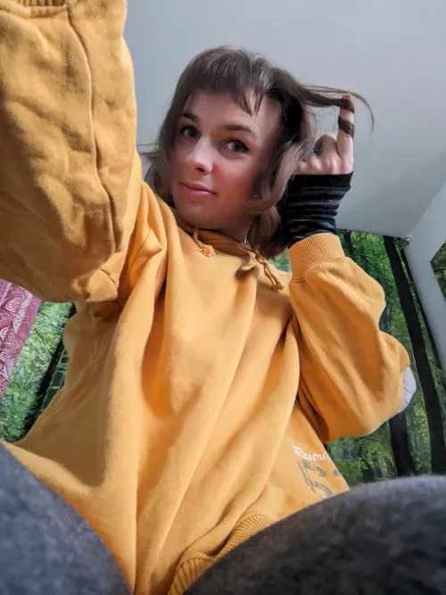 POV I'm your pillow :3