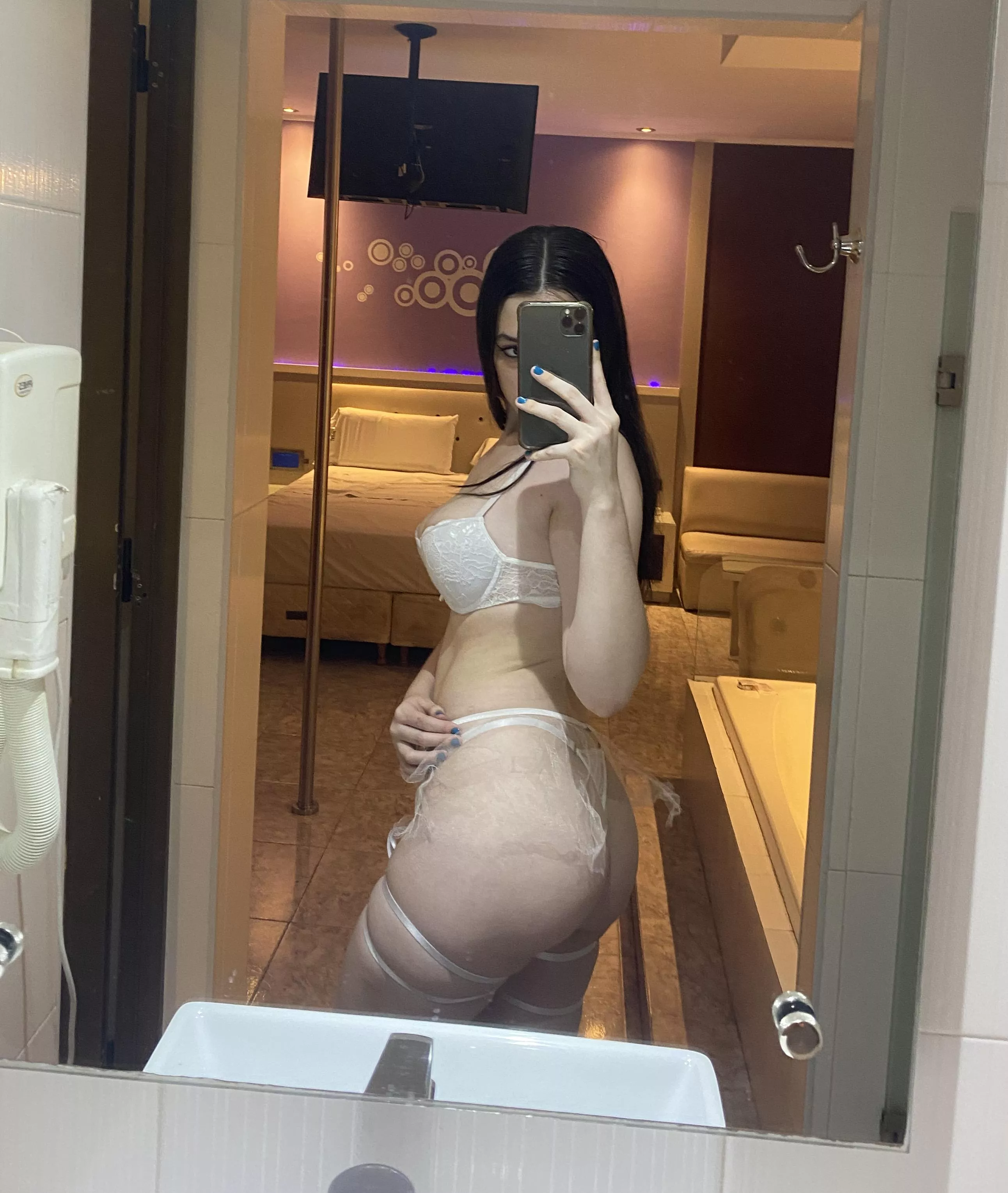 this beautiful ass can be in your face