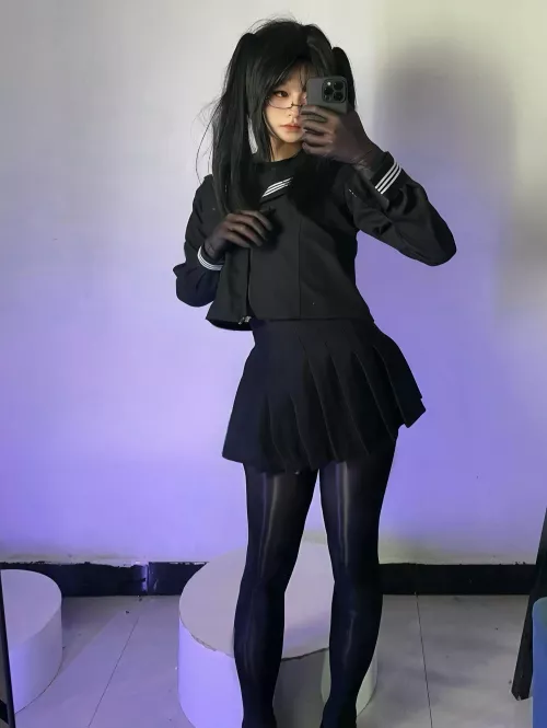 Try an all-black look
