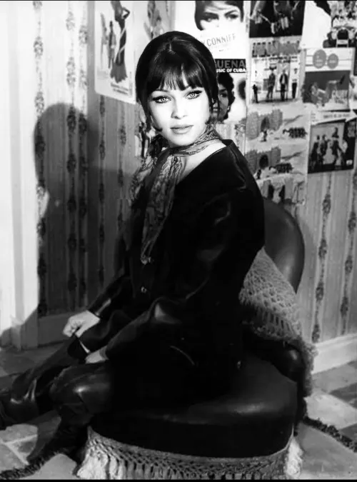 Vintage beauty: Marisol