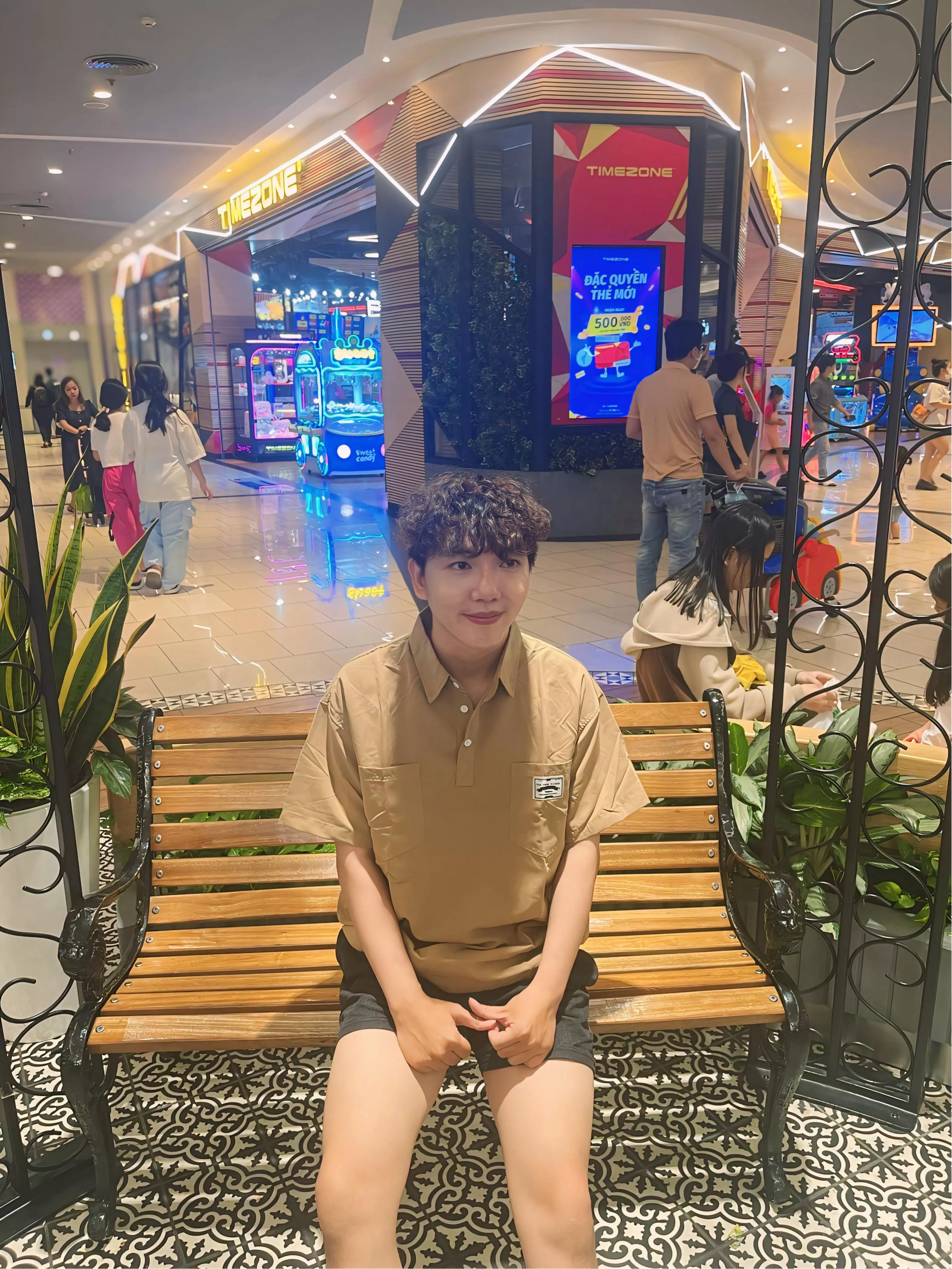 Weekend time. Any ideas of where I'm from.  Weekend time. Any ideas of where I'm from.