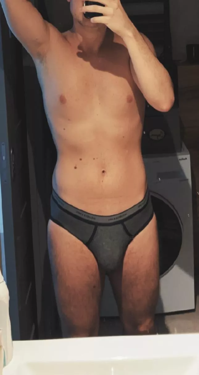 What do you think of younger guys wearing briefs? Is that hot or they should wear boxers?
