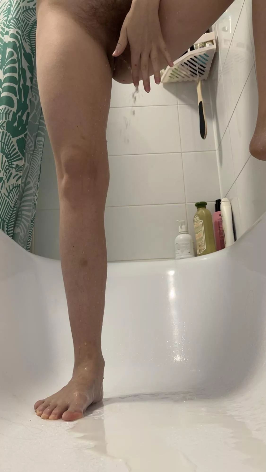 Will you play with my fountain? 