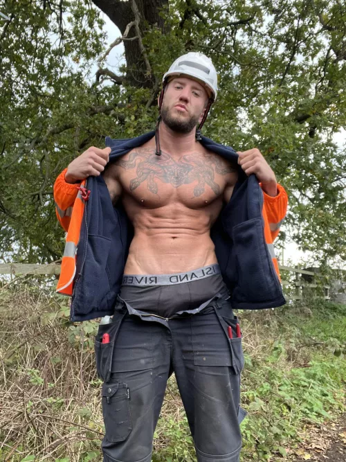 You wouldn't mind being here with me alone right?