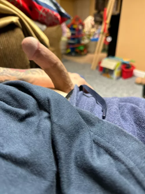 (40) I need a fucking blowjob n fuck! Any ladies??? Dm me! Women only!!!