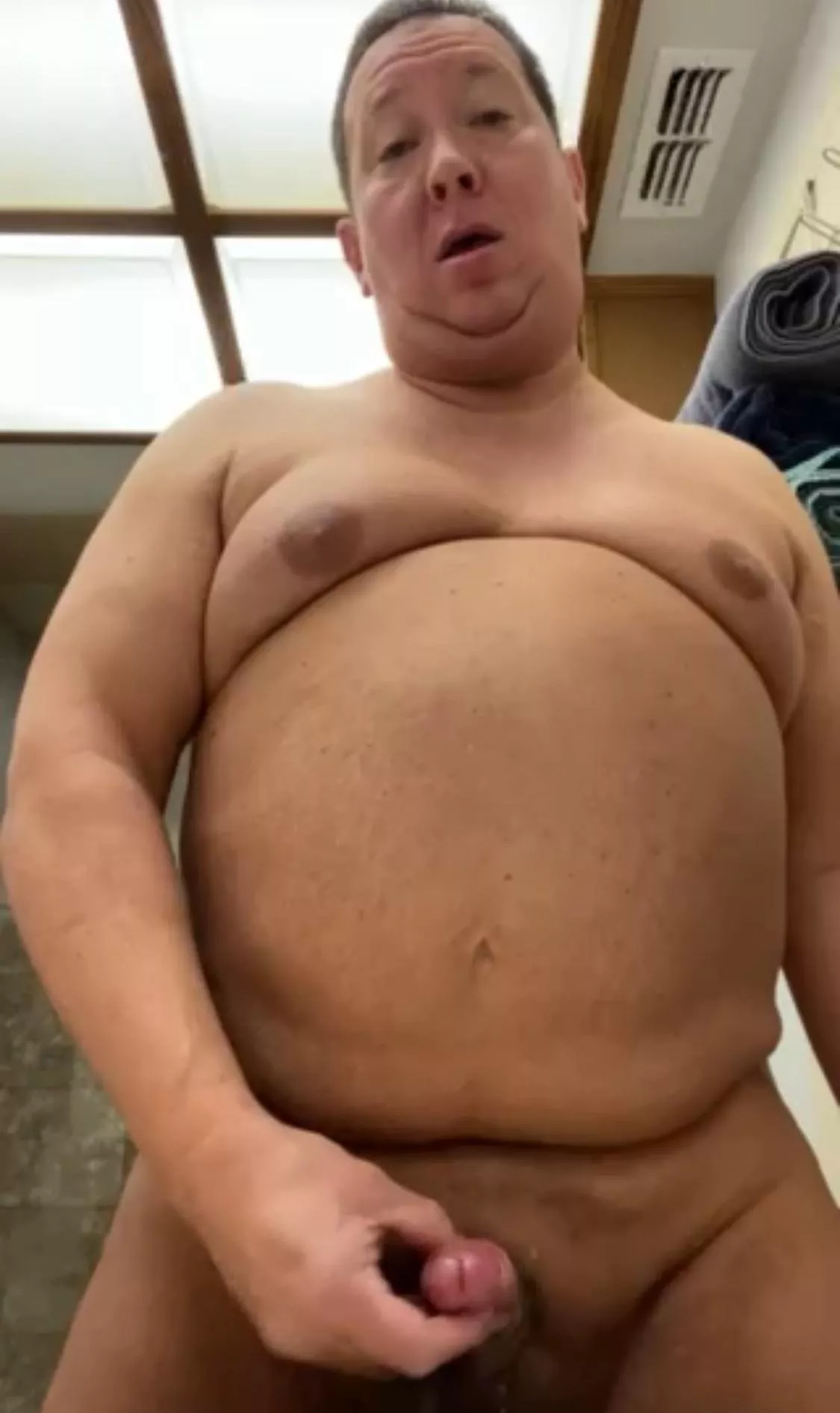53 daddy. Exposed with facial expression of arousal. Let’s chat!