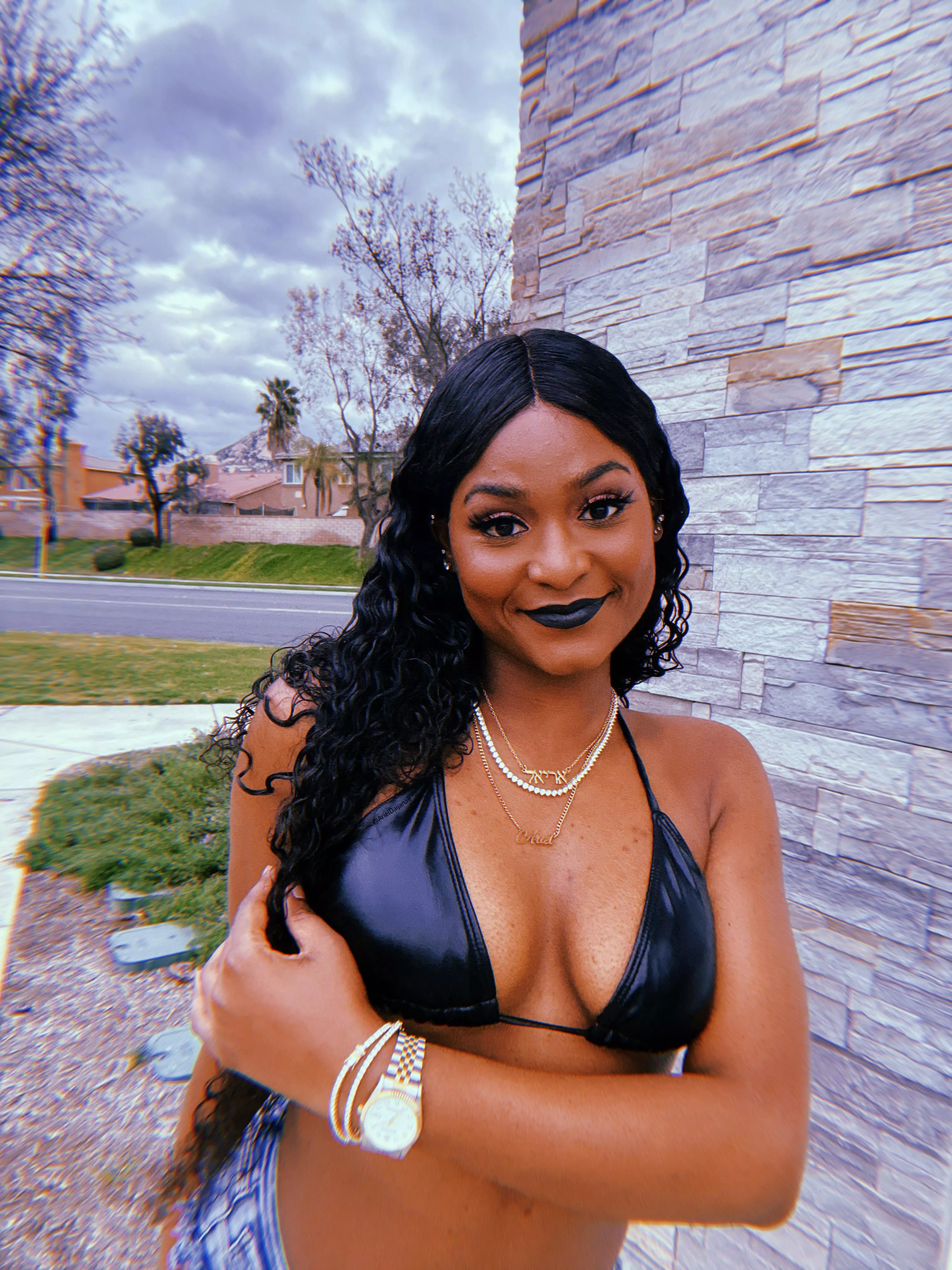 Do you like black lipstick?