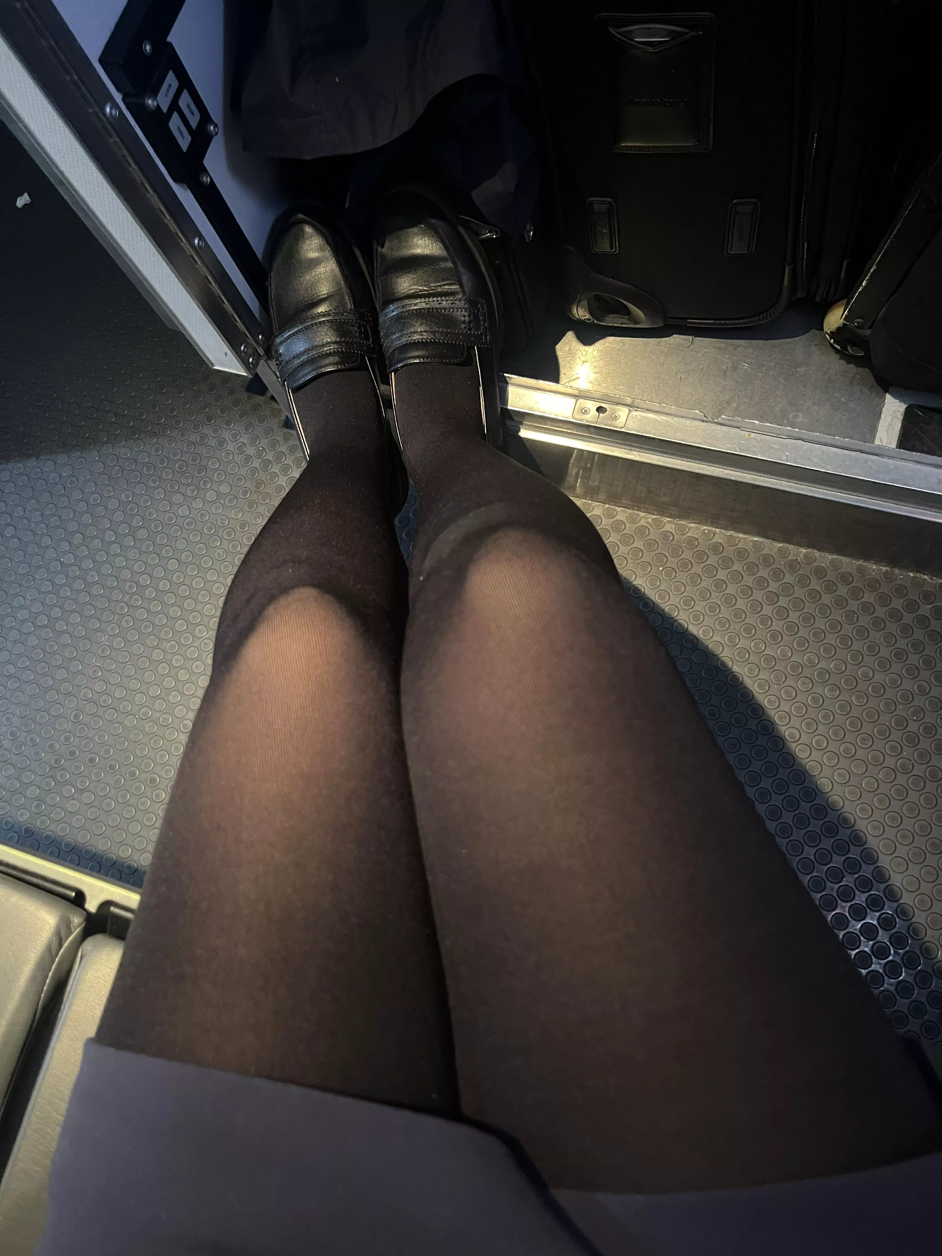 early morning flights mean putting my feet up