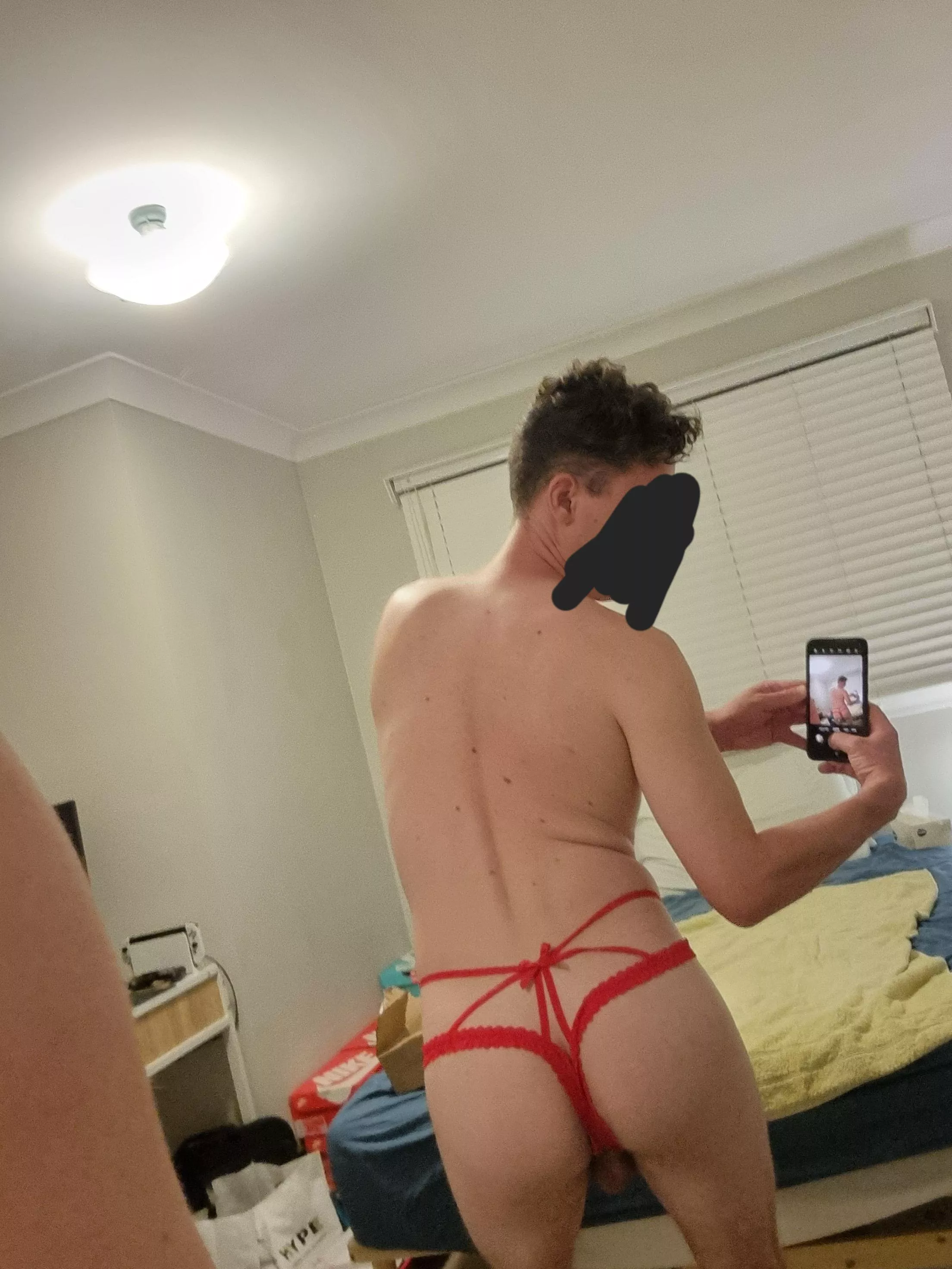 Feeling sexy in red ❤️