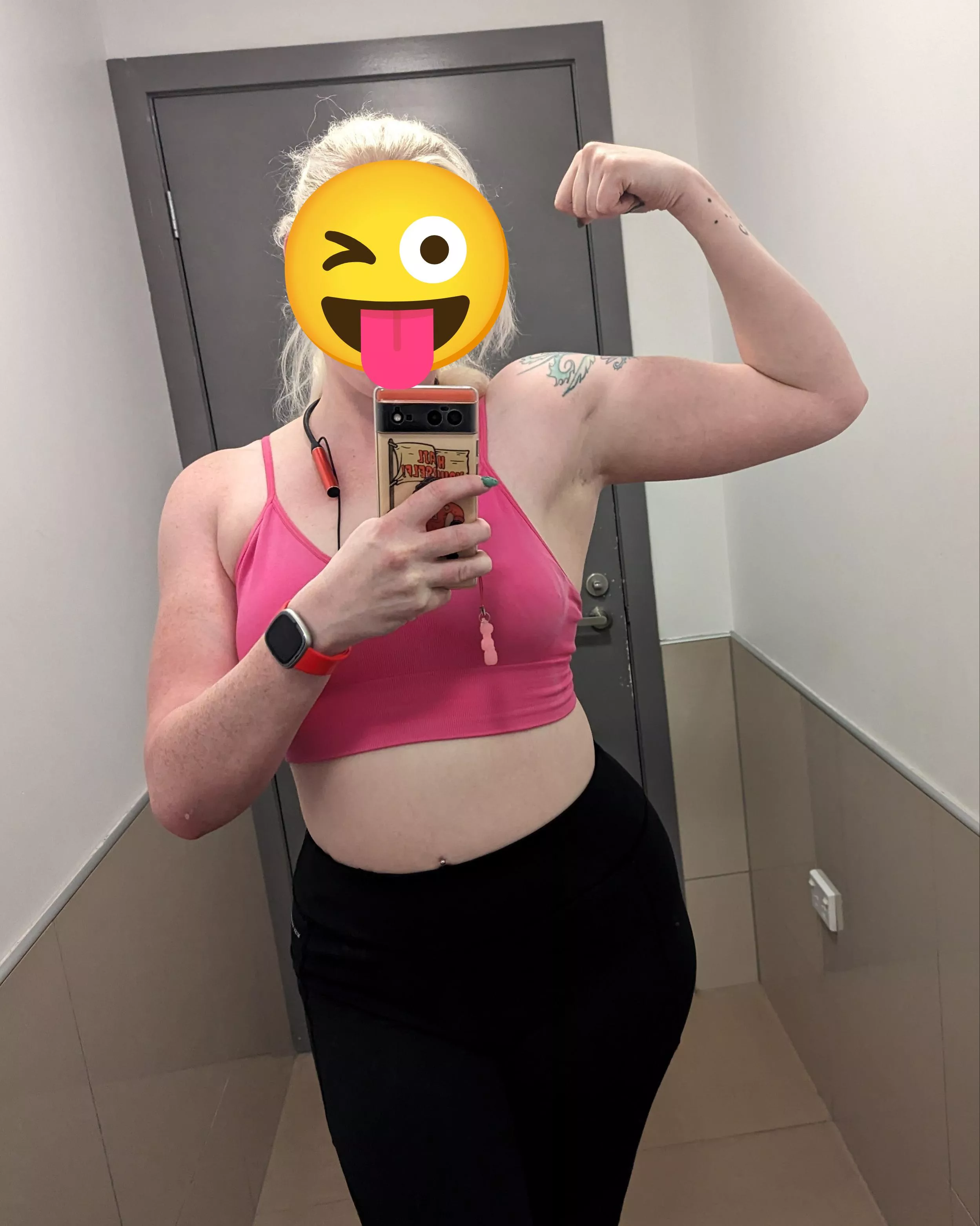 [F]eeling super sore after arm day but it's so so worth it!