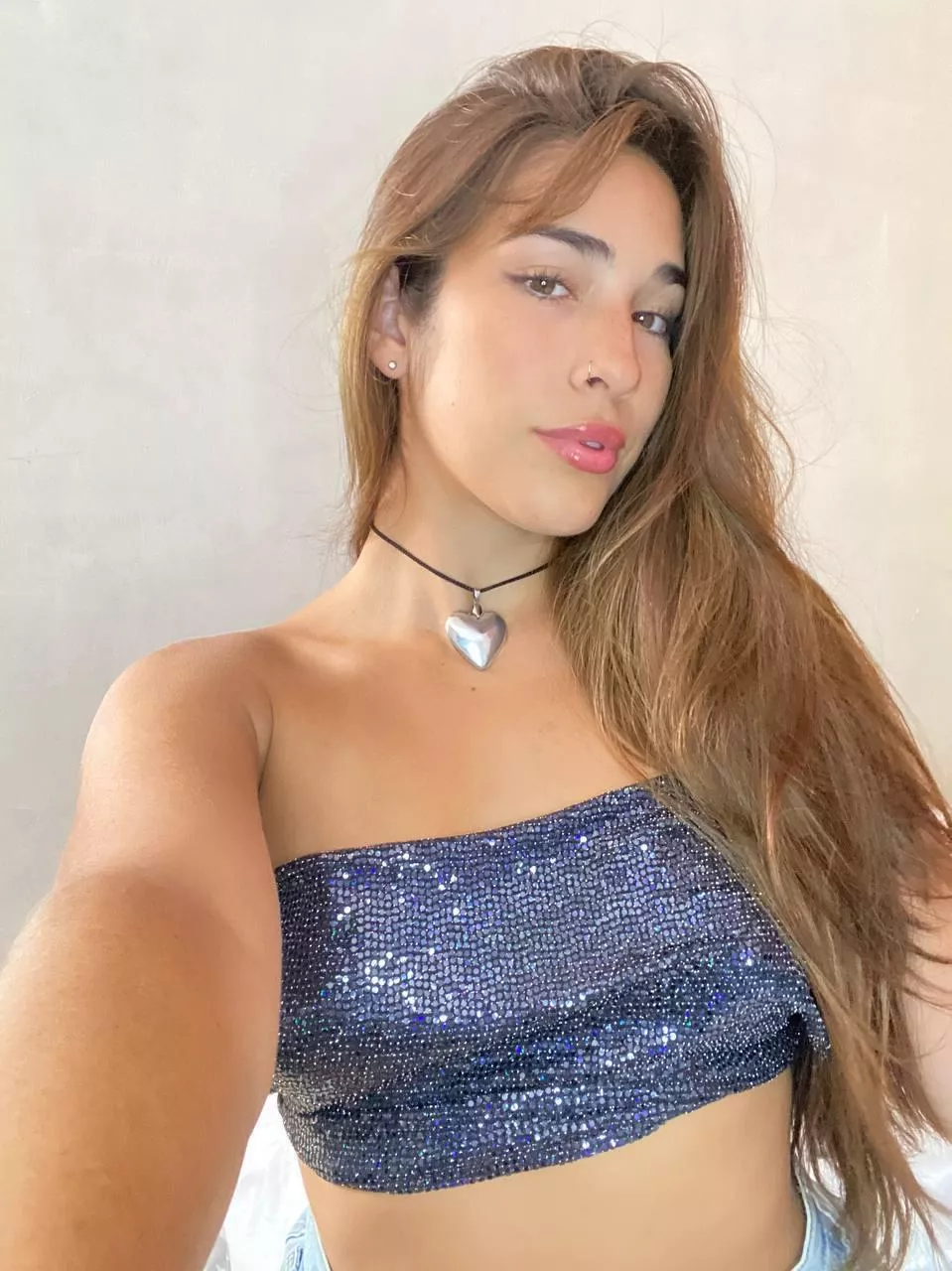 Flaunting my Latina charisma ❤️
