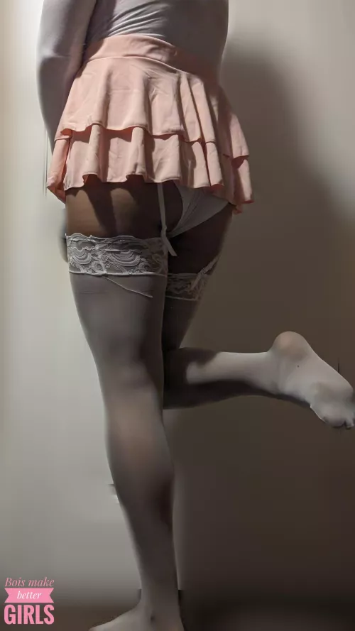 I am so close to tipping over the edge and becoming a fulltime sissy. I just need that last piece of motivation.