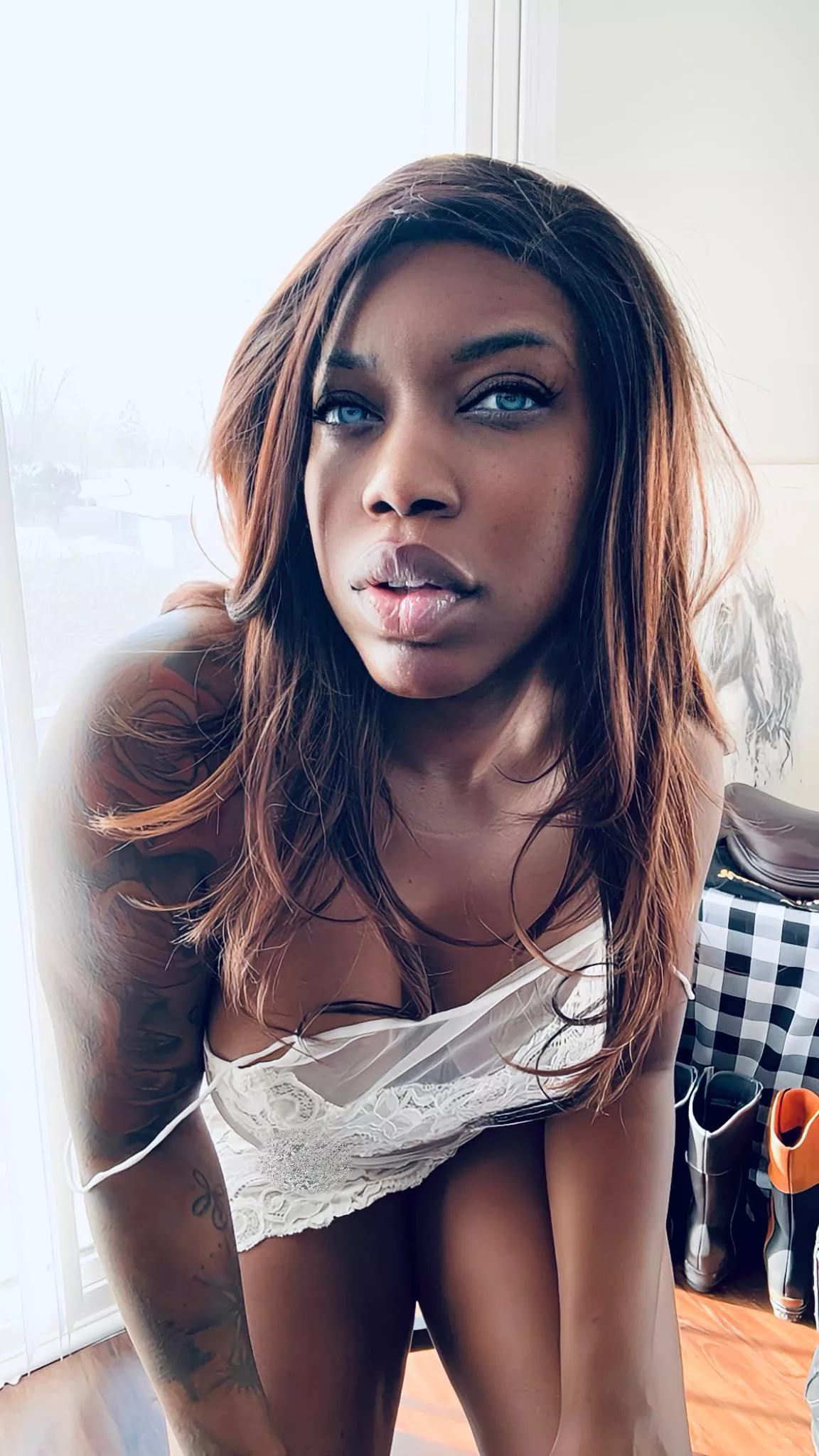 I’m waiting for you to cum fuck me 