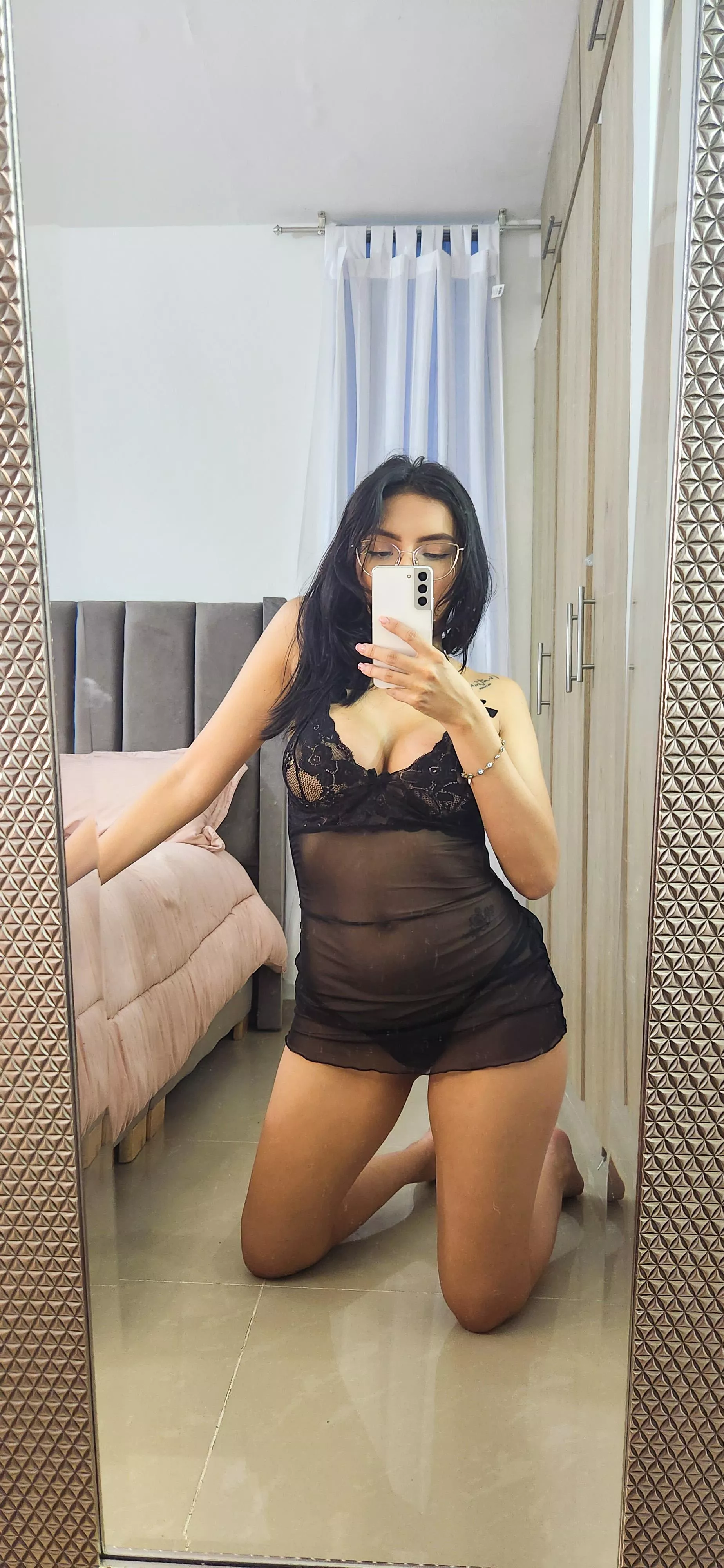 kinda sad that most boys dont like petite girls these day can i ask why