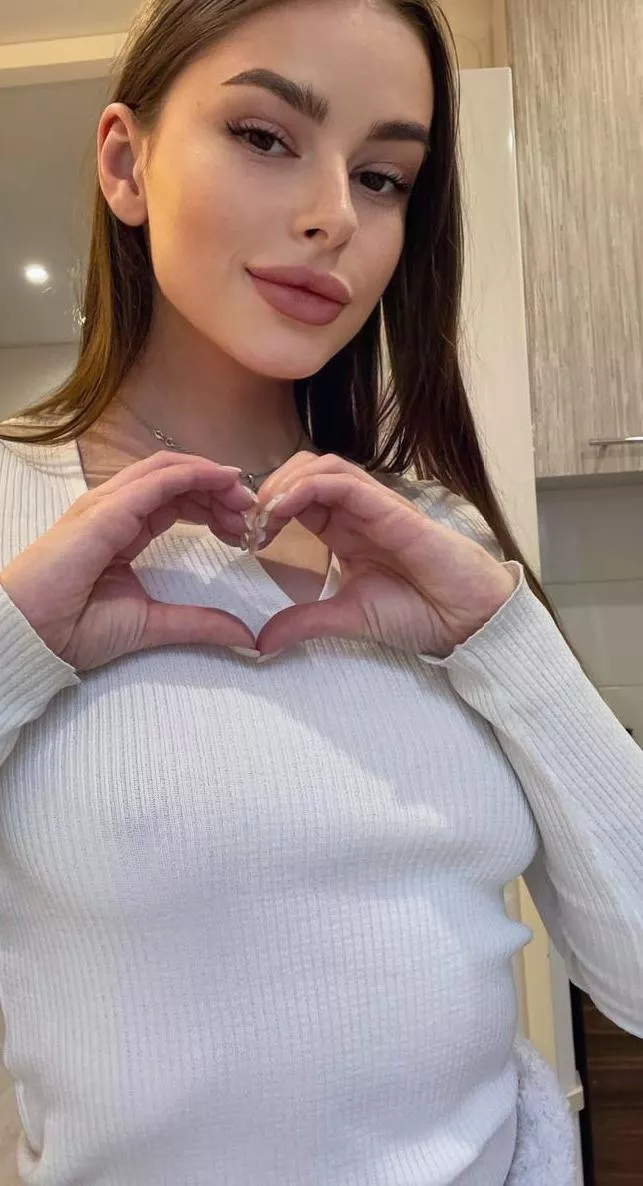 Let my anal hole feel you inside