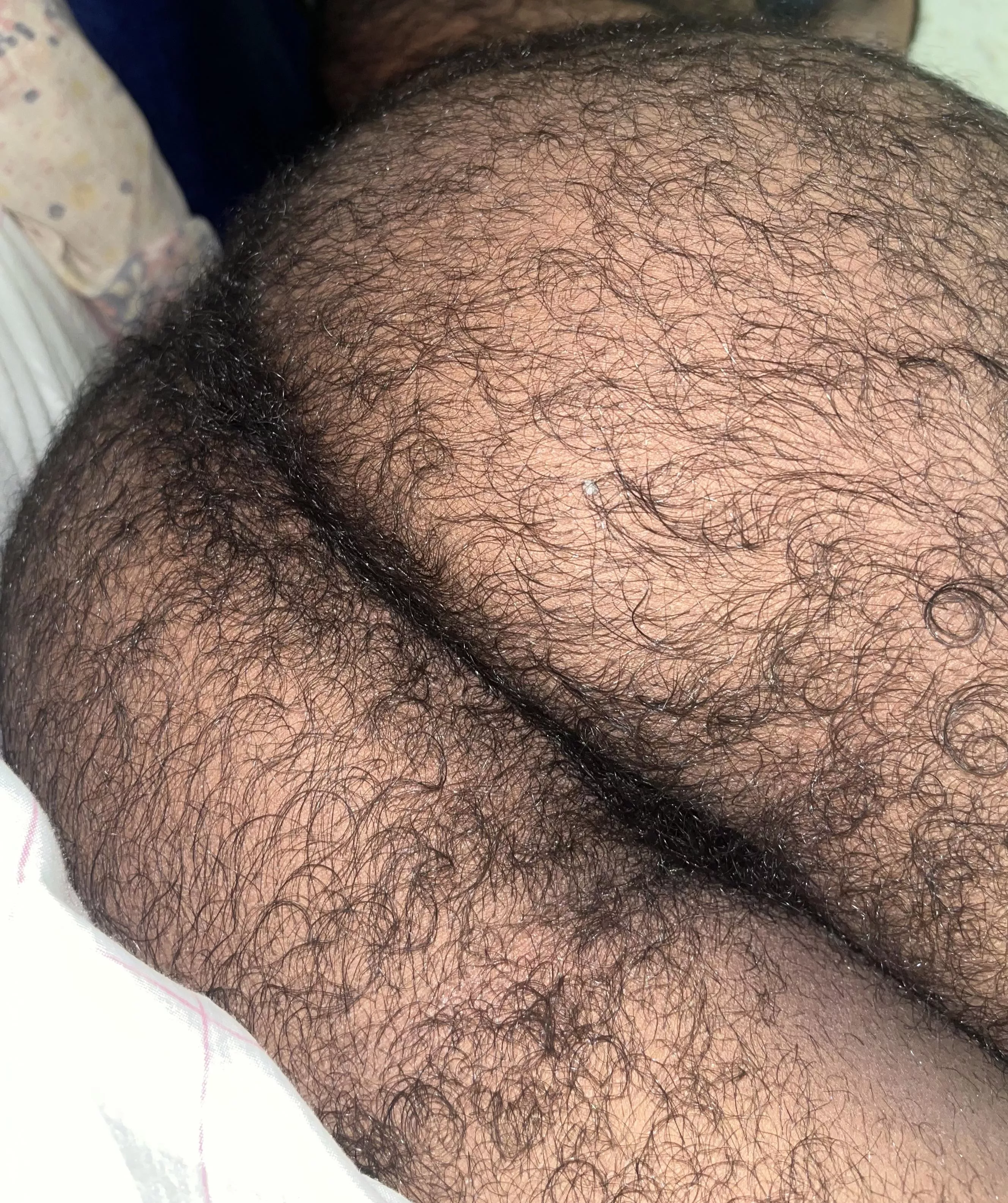 Need someone to cuddle