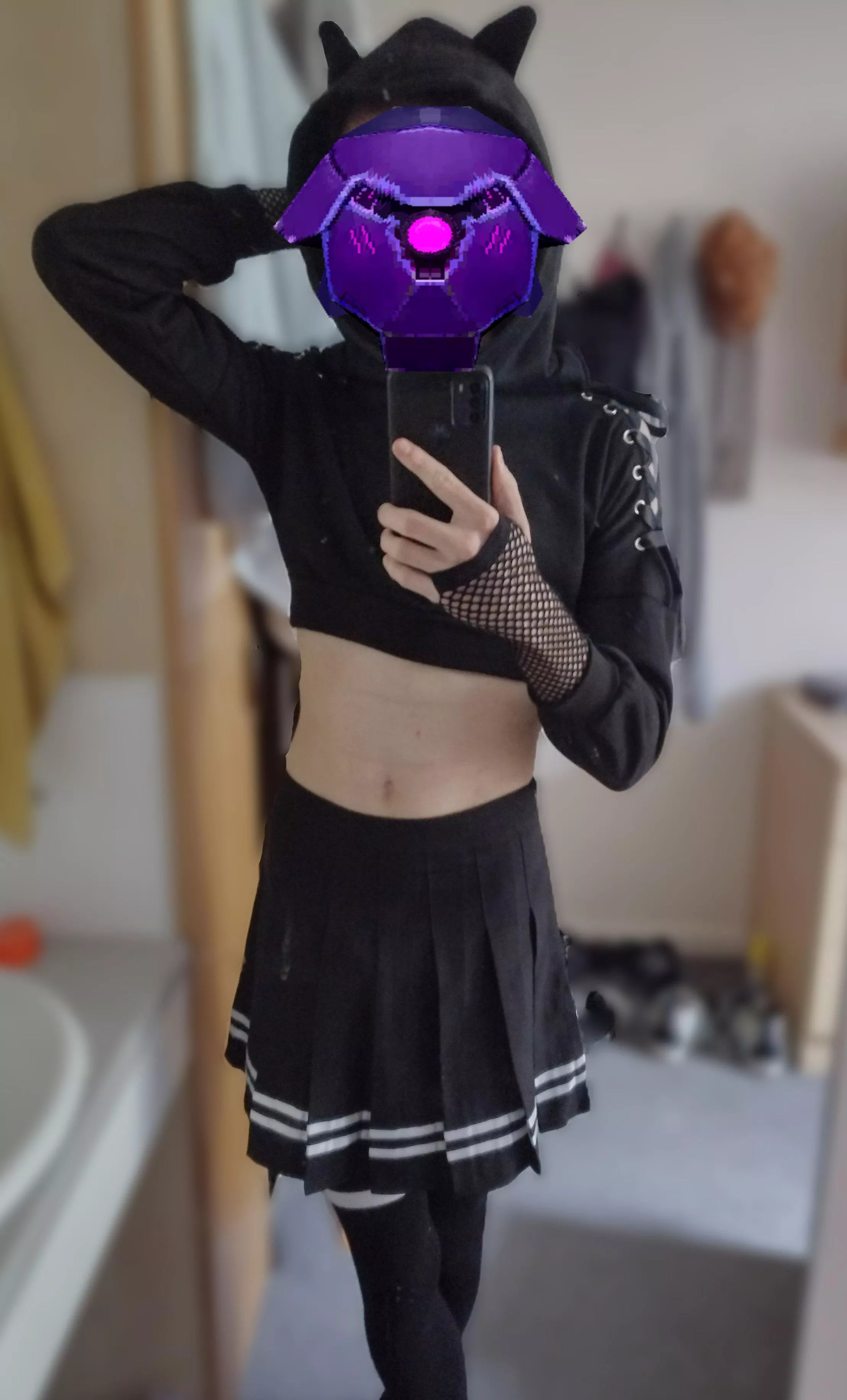 New clothes! I felt so girly x3