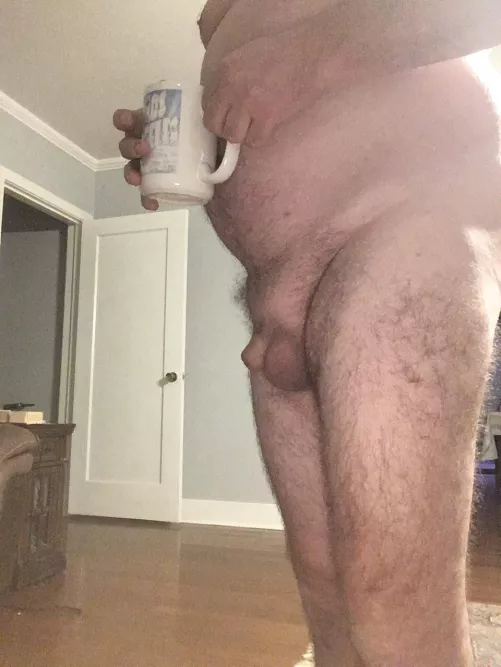 Please drink your coffee and giggle responsibly. Do not spit any out. 😂 Morning folks. 