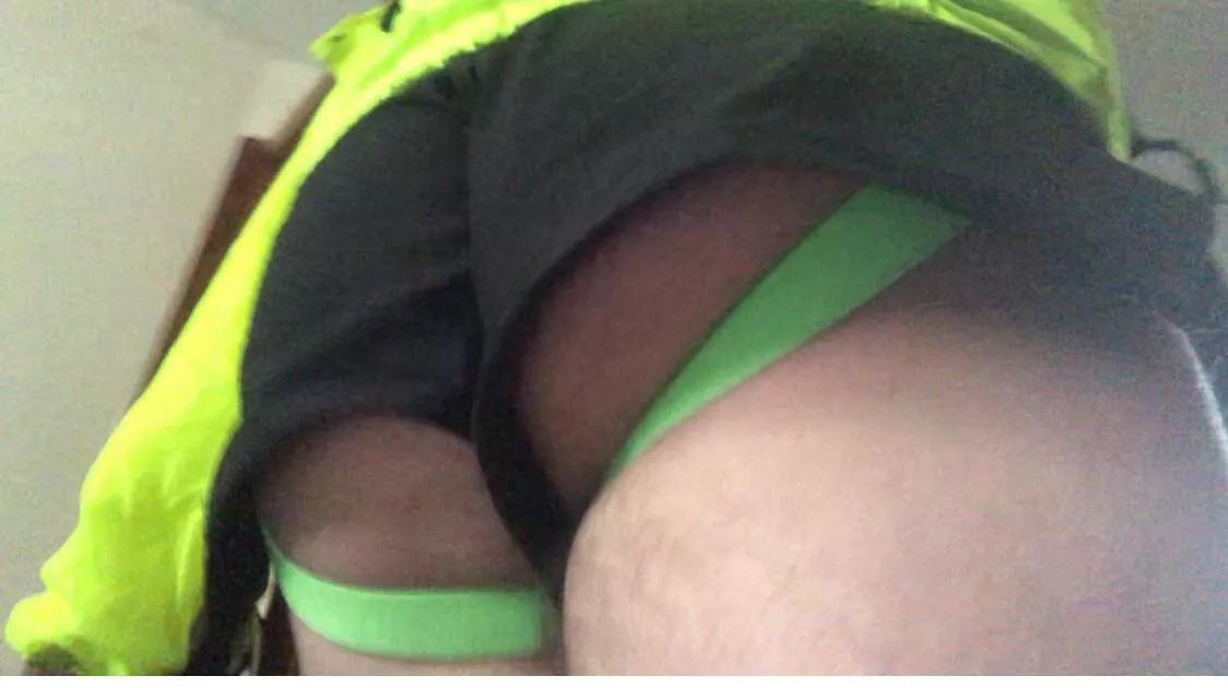 Running shorts