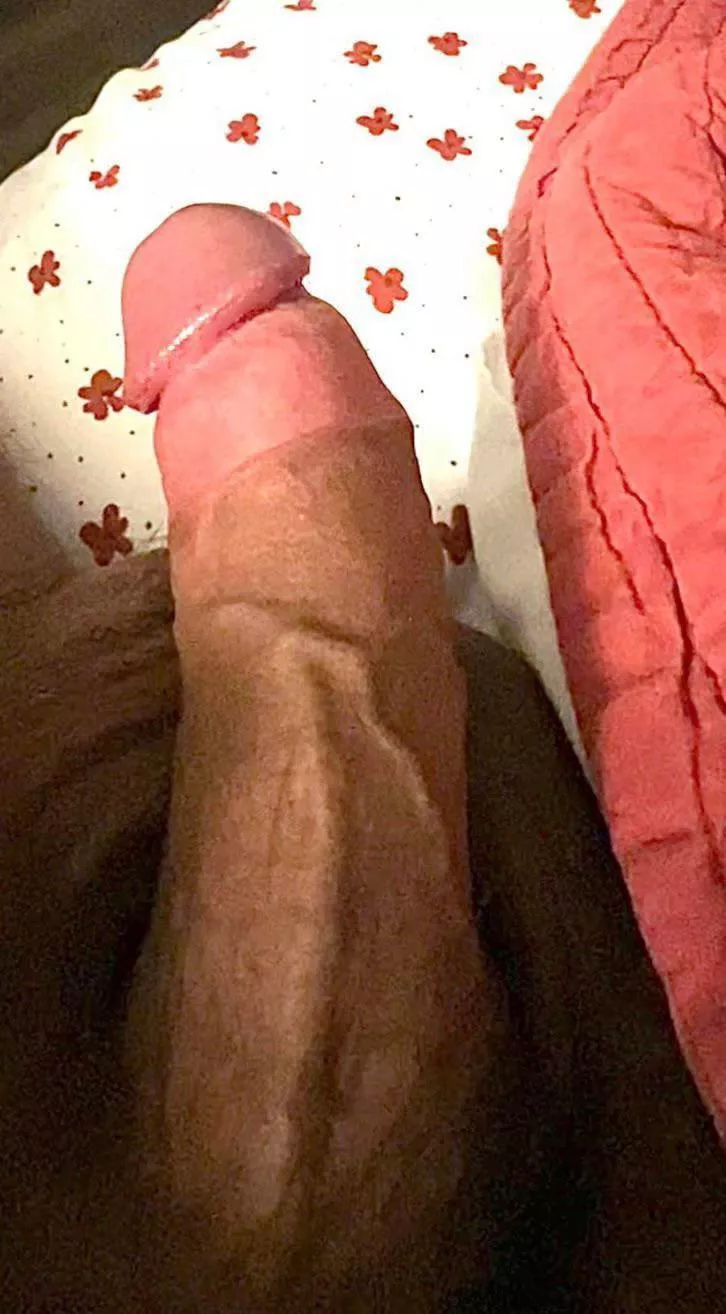 Say ‘yes’ if you’d suck this Asian dad’s cock? [35]
