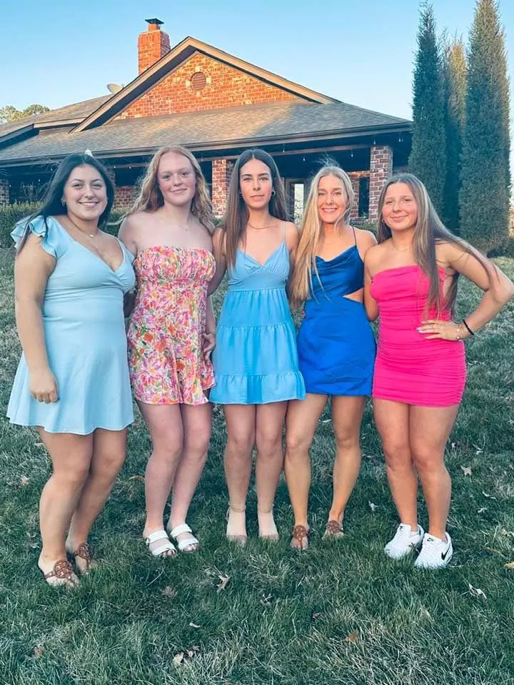 Senior girls!!