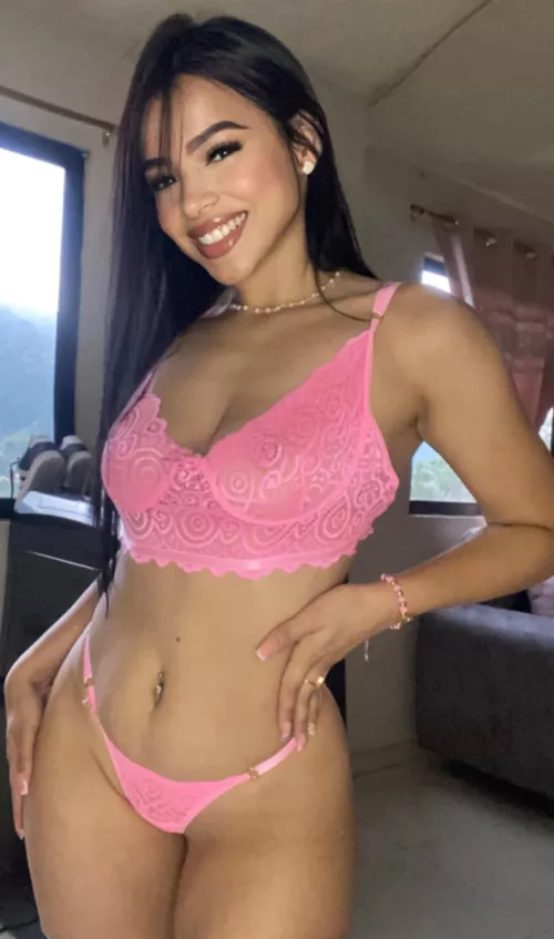 Start your morning with a 2003 girl