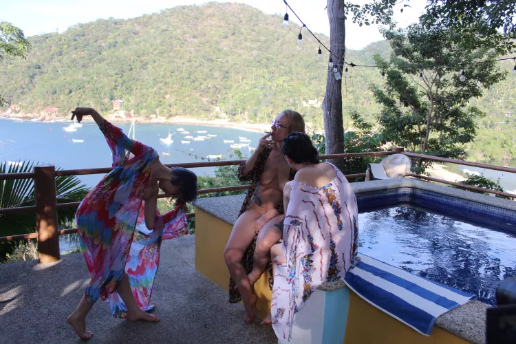 Whats Better Weed, Ocean, Pool and Boobs