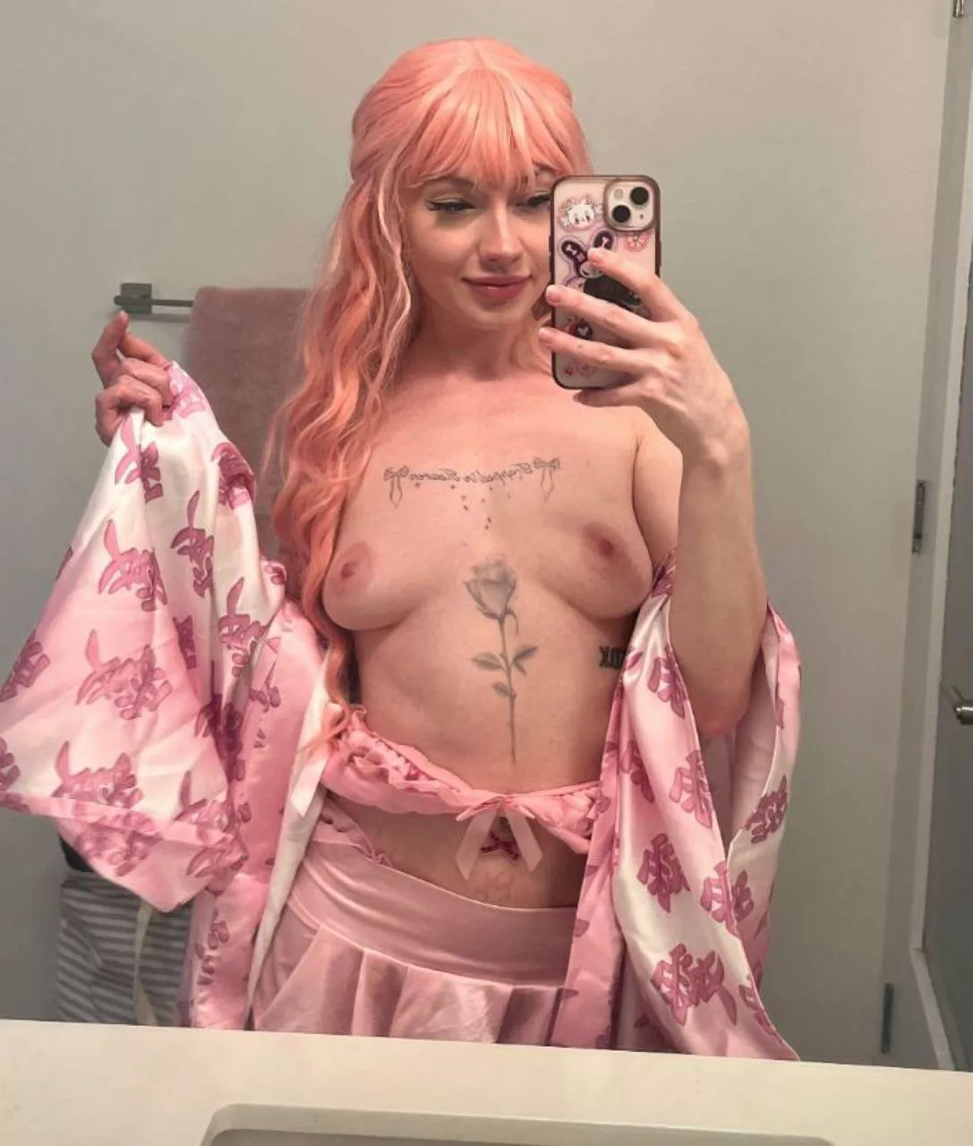 what's the first word u think of when u see my boobs