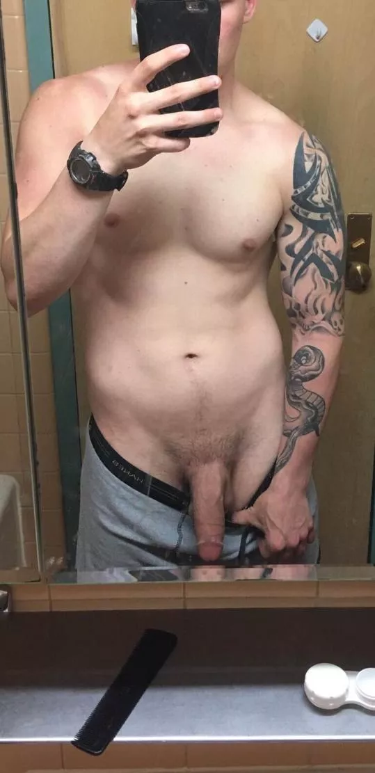 Wish I had the money to get more tats...