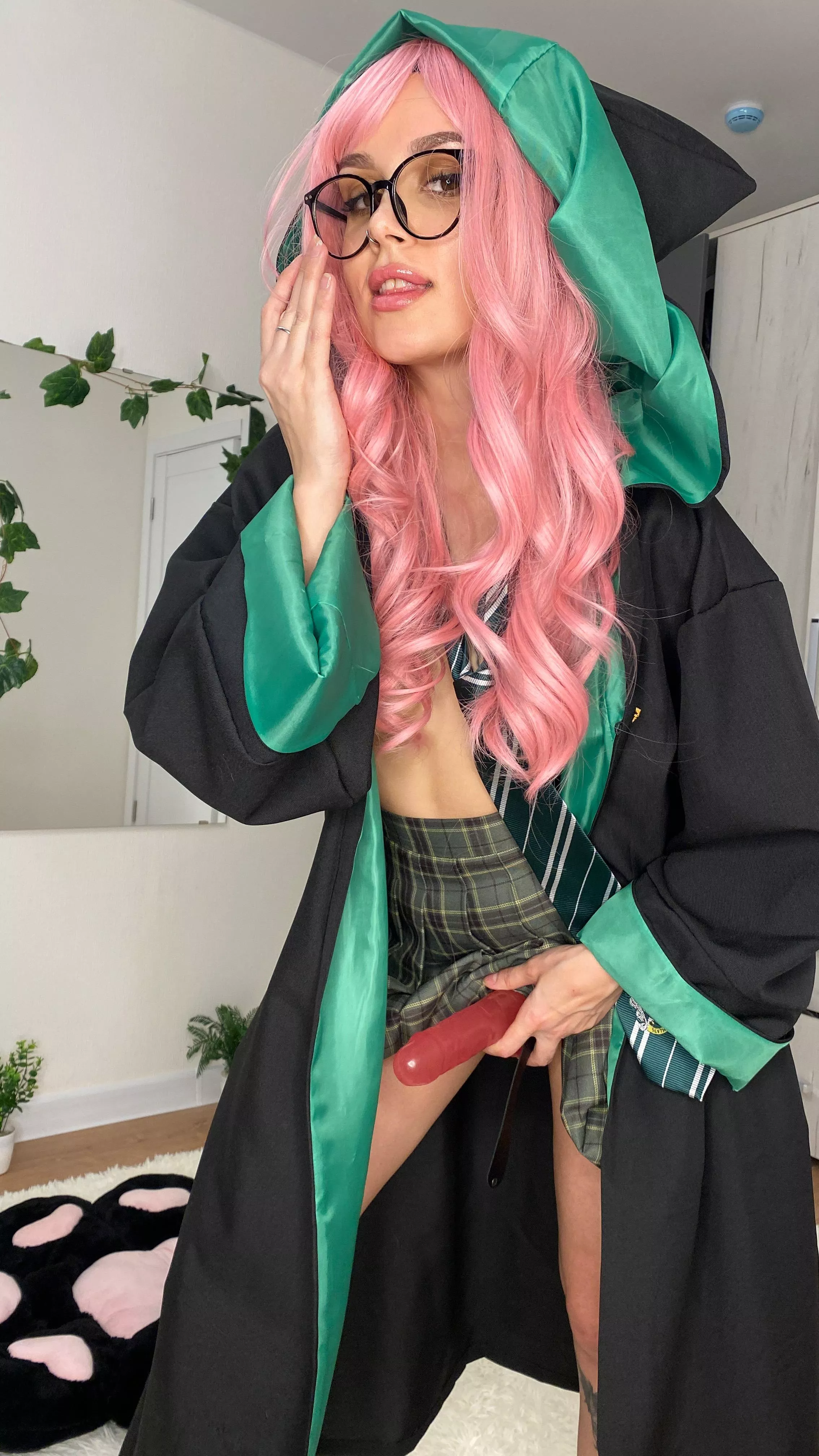 Your mom always told you not to mess with Slytherin girls
