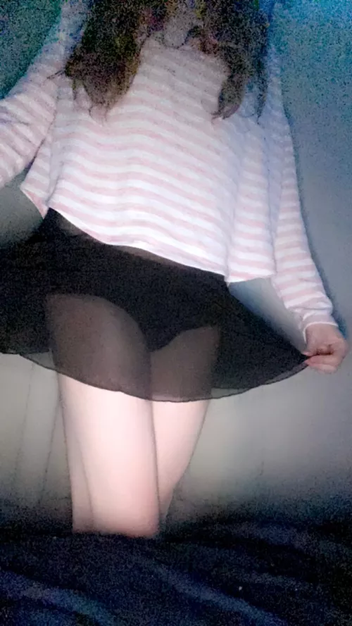 (18) First clothes, first post, what do you think?