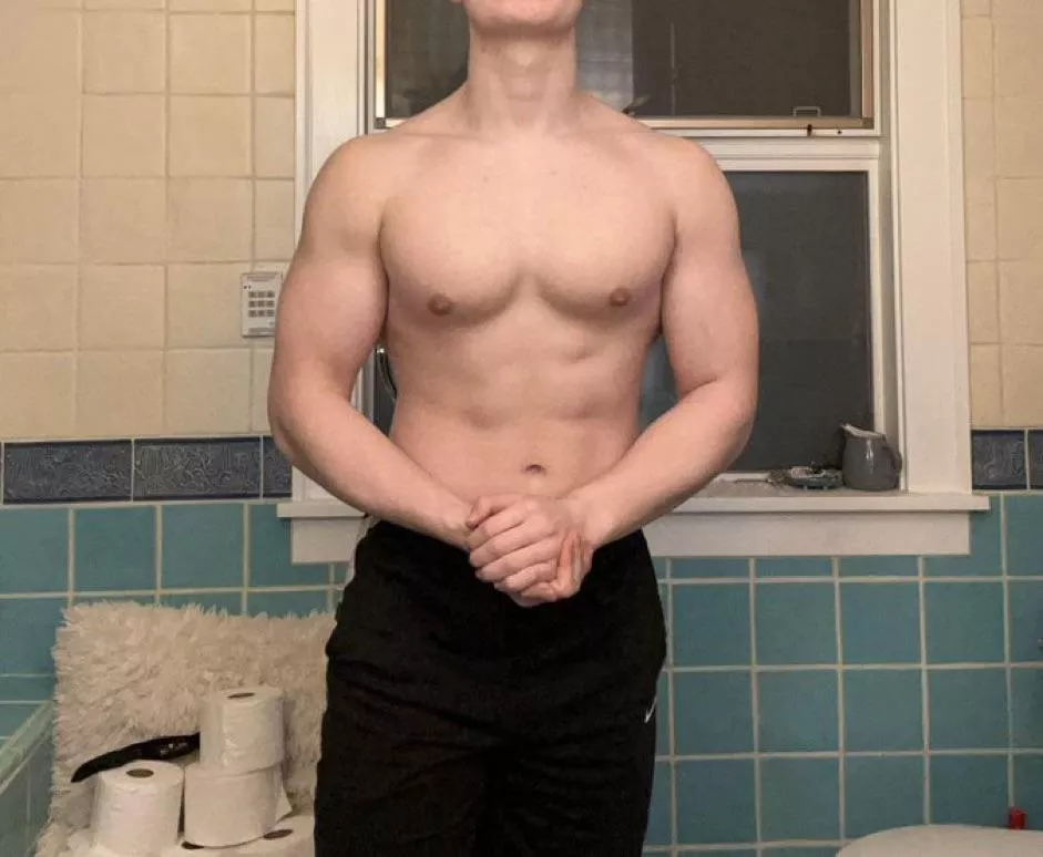 20 dom; me and my gym dom buddies wanna control a sub in a gc and humiliate them snap samharris2817