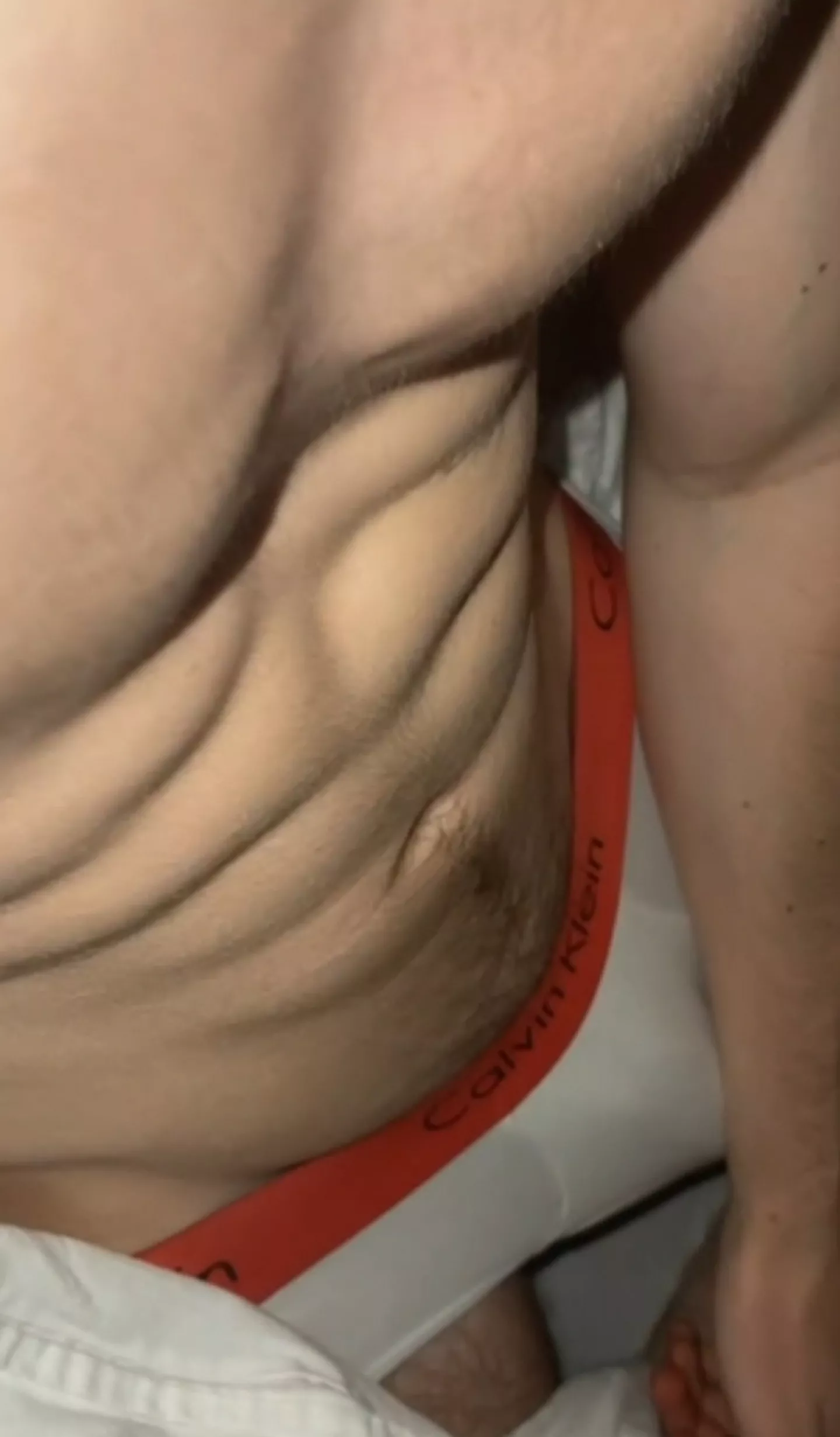 24 Anyone fit wanna videochat with me before my gf comes home from work? Batica_gym99