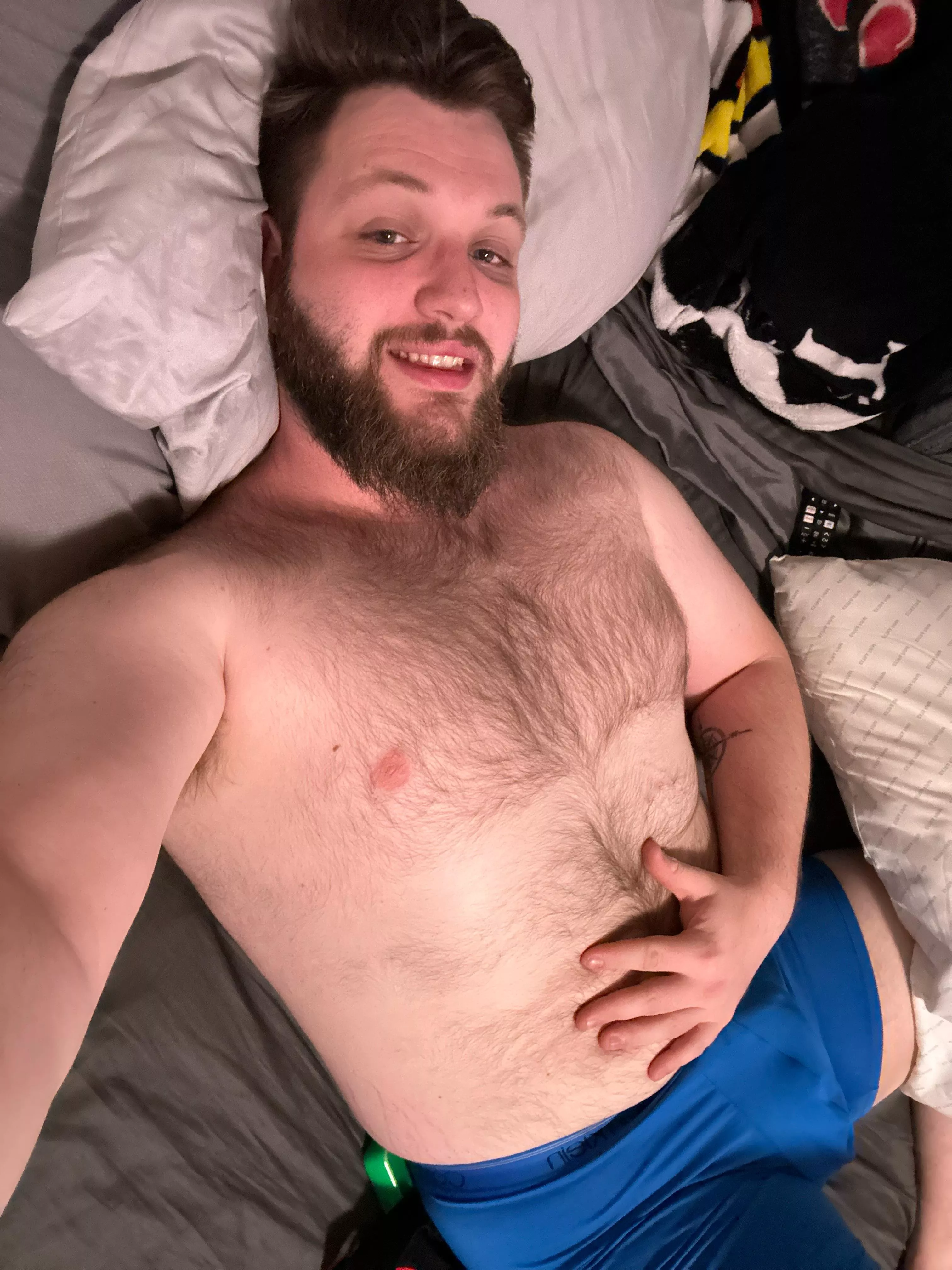 Always love posting here! Gay 24 yo male