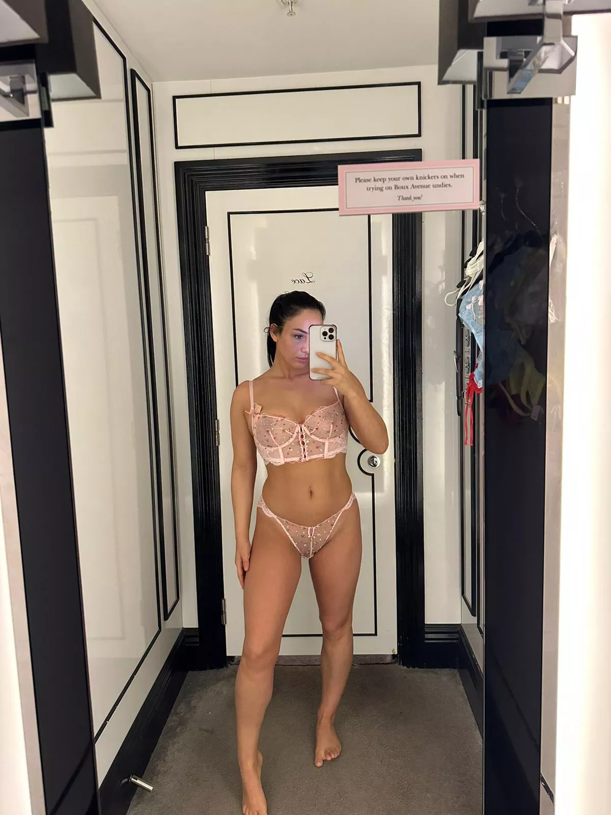 Am i small enough to be cummed in? ;D