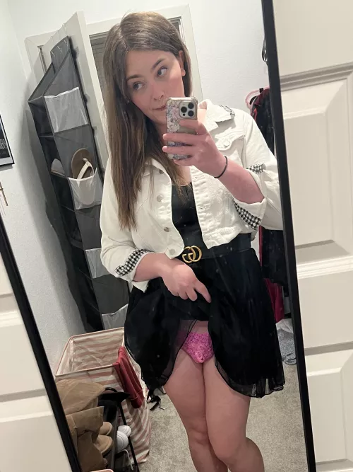 caged and plugged for my date tonight😳🤭