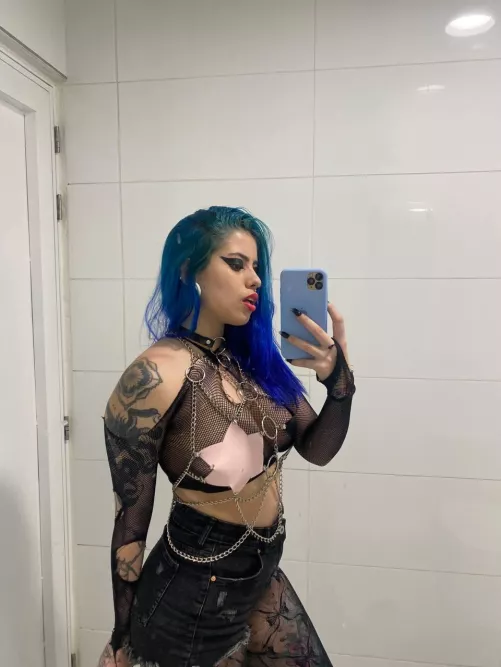 Can I wear this during our date?