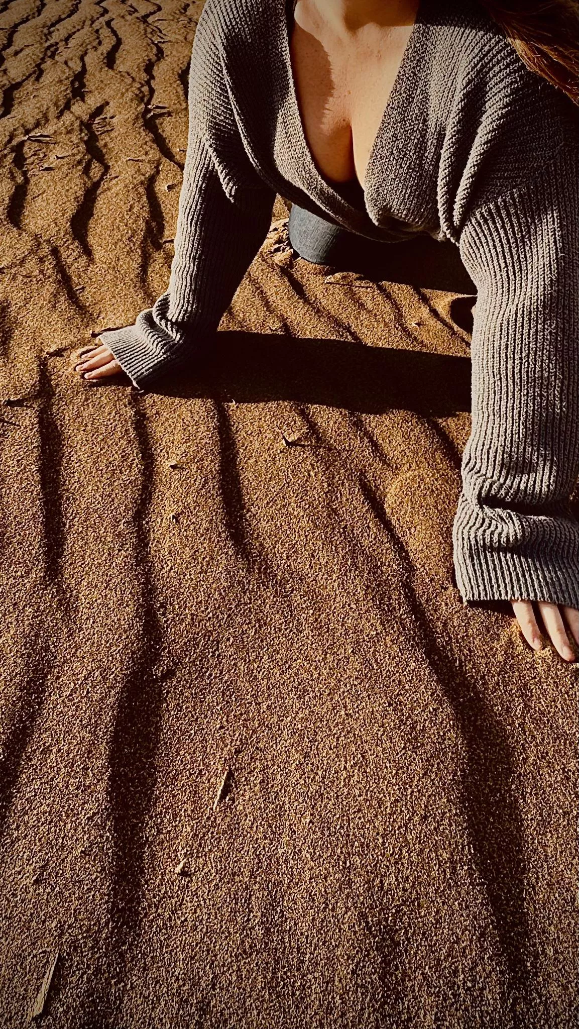 Cum play with me in natures sandbox!