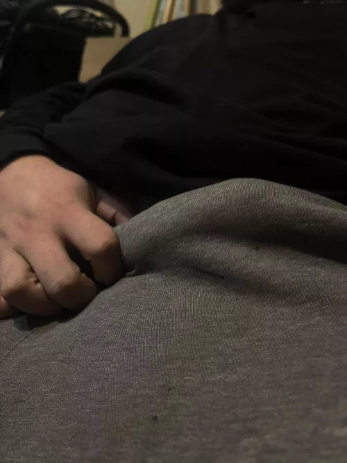 First time posting, 26 dad outline in grey sweats