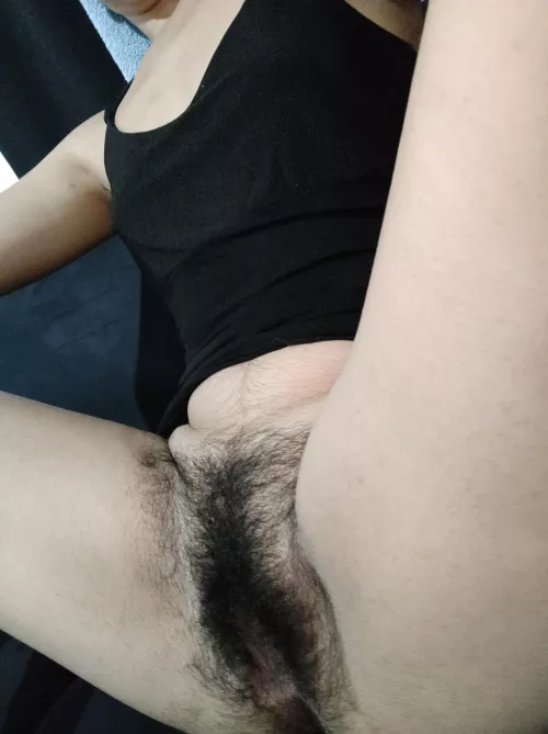 Hairy full bush, ready to lick with your tongue deep?